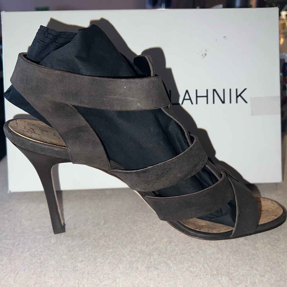 Manolo Blahnik Women's Brown Suede Strappy Heels - Picture 3 of 11